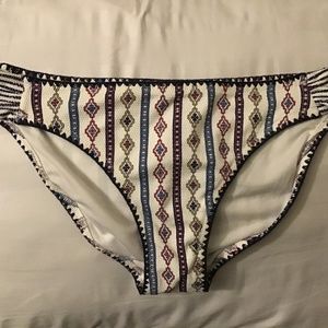 COPY - Patterned Bikini Bottom